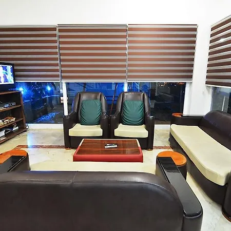Arsi Sweet Aparthotel 2*